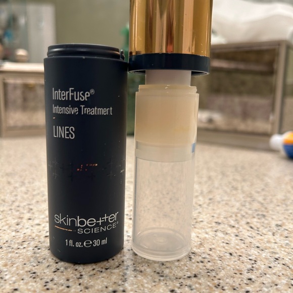 Skinbetter Science Interfuse Intensive Treatment LINES - Picture 2 of 2